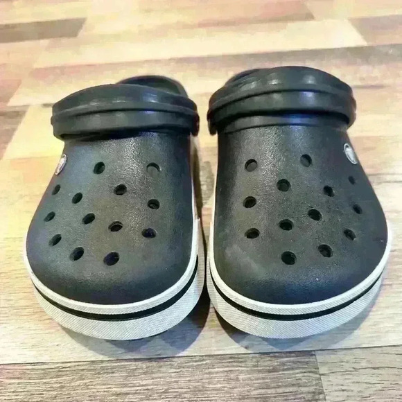 Crocs Unisex-Adult Crocband Clog BLACK / Men's 5 Women's 7 - Picture 1 of 5